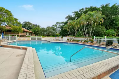 407 Brackenwood Lane S, Palm Beach Gardens, FL 33418 - Photo 44
