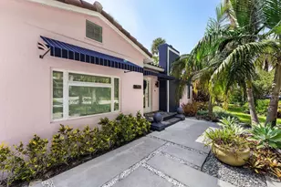 742 Park Dr W, Boca Raton, FL 33432 - Photo 22
