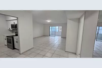 12005 Poinciana Boulevard #102, Royal Palm Beach, FL 33411 - Photo 16