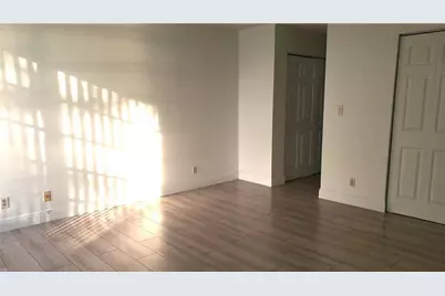 6010 Coral Lake Drive #110, Margate, FL 33063 - Photo 8