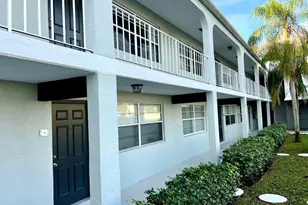 690 Kingsbridge St, Boca Raton, FL 33487 - Photo 10