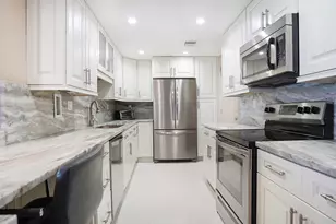 4250 Galt Ocean Dr, Fort Lauderdale, FL 33308 - Photo 10