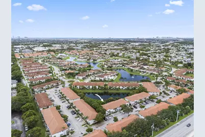 4163 Napoli Lake Drive, Riviera Beach, FL 33410 - Photo 8