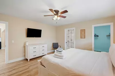 6880 Kingston Drive, Lake Worth, FL 33462 - Photo 14