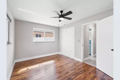 300 SE 10th Street, Pompano Beach, FL 33060 - Photo 22