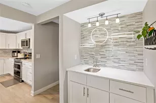 238 Bilbao St, Royal Palm Beach, FL 33411 - Photo 10