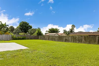 238 Bilbao Street, Royal Palm Beach, FL 33411 - Photo 24