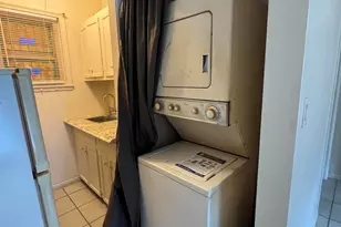 1217 SE 1st St, Fort Lauderdale, FL 33301 - Photo 6