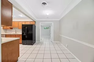 831 NW 43rd Ave, Coconut Creek, FL 33066 - Photo 8