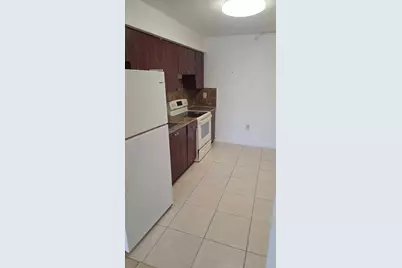 2175 NE 169th Street #209, North Miami Beach, FL 33162 - Photo 4