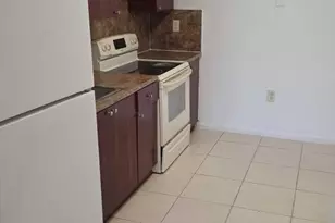 2175 NE 169th St, North Miami Beach, FL 33162 - Photo 4