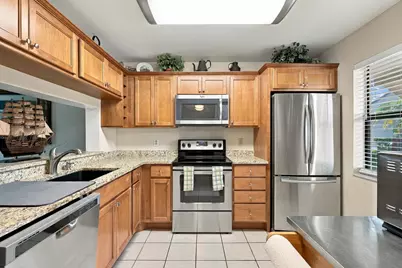 4542 Lucerne Lakes Boulevard E #103, Lake Worth, FL 33467 - Photo 6