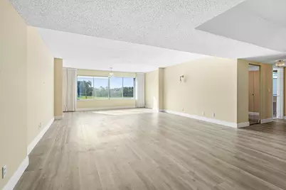 6768 10th Avenue N #216, Lake Worth, FL 33467 - Photo 6