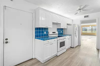 6768 10th Avenue N #216, Lake Worth, FL 33467 - Photo 2