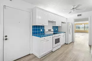6768 10th Ave N, Lake Worth, FL 33467 - Photo 2