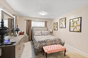 853 Meadowlark Ln, Delray Beach, FL 33445 - Photo 16