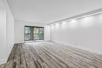 6585 Kensington Lane #Apt 207, Delray Beach, FL 33446 - Photo 10