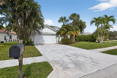 7280 SE Magellan Lane, Stuart, FL 34997 - Photo 2