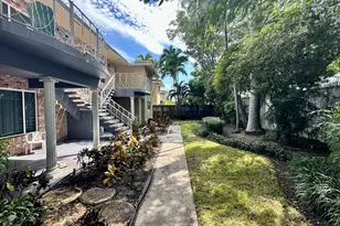 1900 NE 29th St, Lighthouse Point, FL 33064 - Photo 2