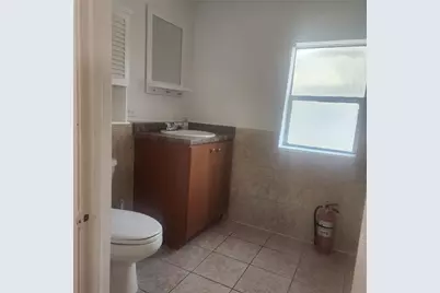 7800 SW 9th Street, North Lauderdale, FL 33068 - Photo 8