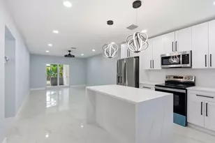 2975 NE 2nd Ave, Boca Raton, FL 33431 - Photo 6