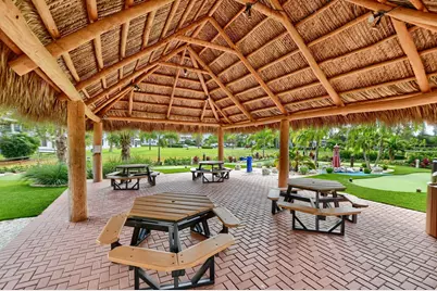 2051 Cambridge C, Deerfield Beach, FL 33442 - Photo 74