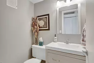 2051 Cambridge C, Deerfield Beach, FL 33442 - Photo 14