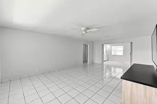 1003 SW 17th St, Boynton Beach, FL 33426 - Photo 8