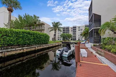 16 Royal Palm Way #205, Boca Raton, FL 33432 - Photo 4