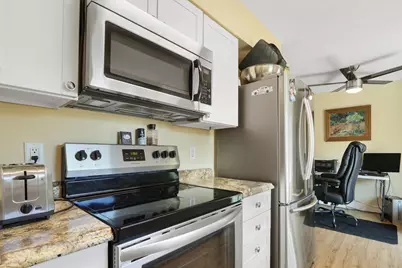 5275 SE Horizon Avenue, Stuart, FL 34997 - Photo 4