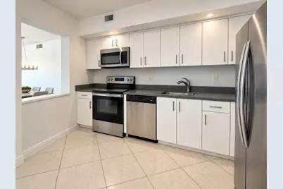 20355 NE 34 Court #828, Aventura, FL 33180 - Photo 2