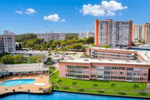 18555 NE 14th Ave, Miami, FL 33179 - Photo 42