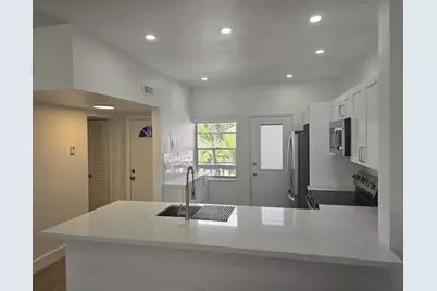 18555 NE 14th Avenue #709, Miami, FL 33179 - Photo 12