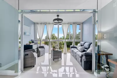 7807 Golf Cir Drive #305, Margate, FL 33063 - Photo 8