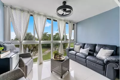 7807 Golf Cir Drive #305, Margate, FL 33063 - Photo 6
