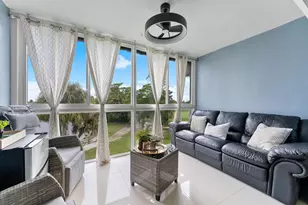 7807 Golf Cir Dr, Margate, FL 33063 - Photo 6