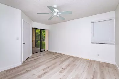 5590 Courtyard Drive, Margate, FL 33063 - Photo 18