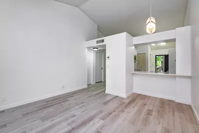 5590 Courtyard Drive, Margate, FL 33063 - Photo 14