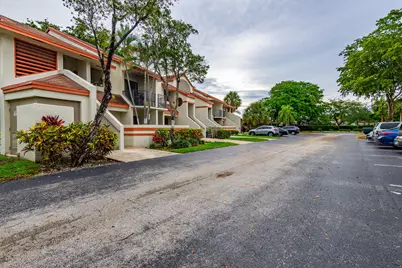 5590 Courtyard Drive, Margate, FL 33063 - Photo 2