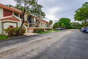 5590 Courtyard Dr, Margate, FL 33063 - Photo 2