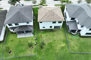 10805 Pacifica Wy, Parkland, FL 33076 - Photo 6
