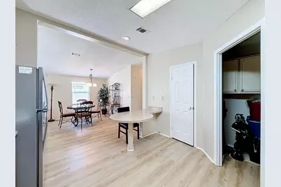 910 Orchid Street, Lady Lake, FL 32159 - Photo 10