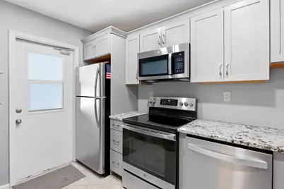 800 E Camino Real #312, Boca Raton, FL 33432 - Photo 4