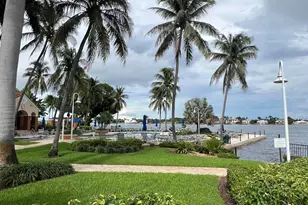 127 Yacht Club Way, Hypoluxo, FL 33462 - Photo 20