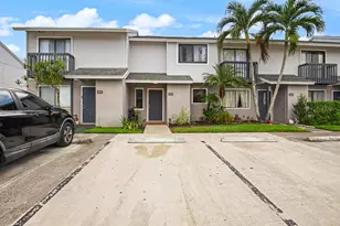 4605 Pier Dr, Greenacres, FL 33463 - Photo 2