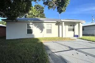 488 E Jordan Blvd, Pahokee, FL 33476 - Photo 1