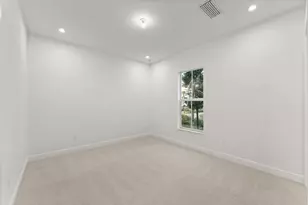 10590 SW Pioneer Pkwy, Palm City, FL 34990 - Photo 12