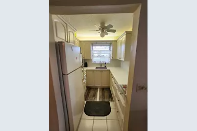 104 Westbury E, Deerfield Beach, FL 33442 - Photo 8