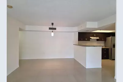 5055 Wiles Road #207, Coconut Creek, FL 33073 - Photo 6