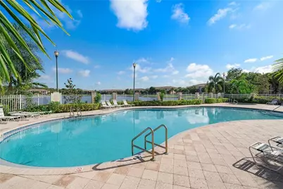 5055 Wiles Road #207, Coconut Creek, FL 33073 - Photo 18